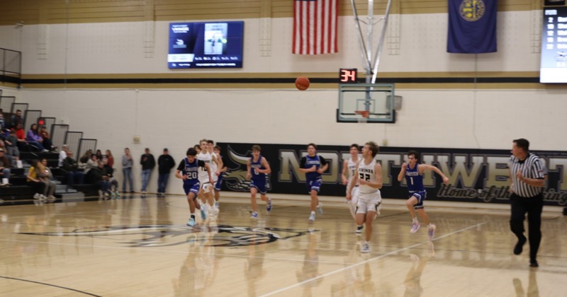 Lakeview Stings Northwest Boys, 65-58